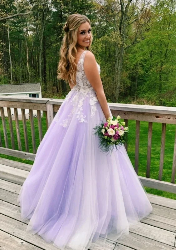 Princess V Neck Sleeveless Sweep Lace Tulle Lilac Wedding Party Prom Dress Tunics Distressed trendy