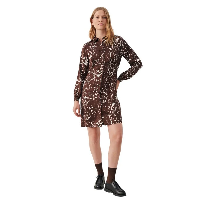 Ciea Dress in Hot Fudge Texture Print Off-the-shoulder Chic Trendy