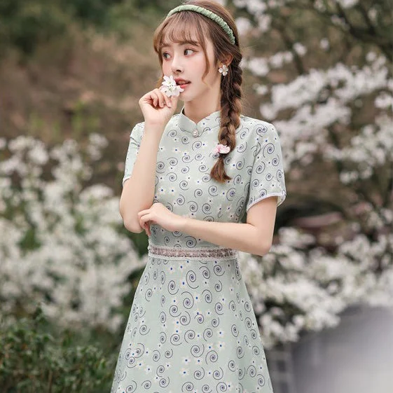 Short Sleeve Floral Cheongsam Chic Chinese Dress with Lace Belt Tunics Print Colorful