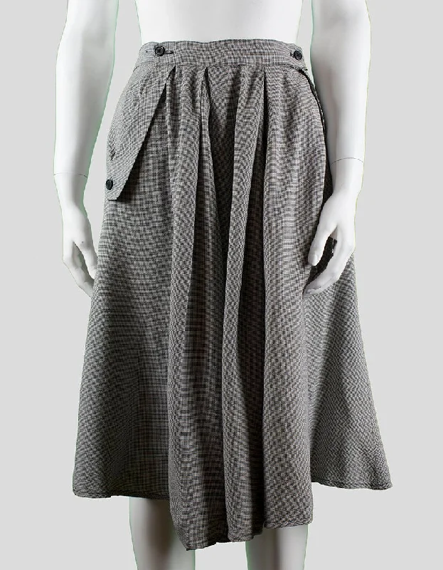 Giorgio Armani Black And White Houndstooth Full Skirt With Side Pockets Size 40 ribbed skirt waist Giorgio Armani Black And White Houndstooth Full Skirt With Side Pockets Size 40 ribbed skirt waist