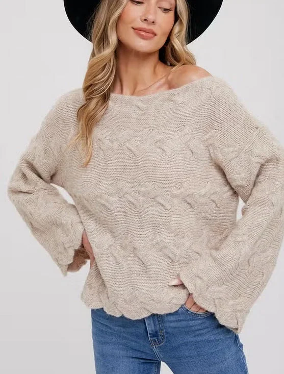 Women's/Junior Knit Boat Neck Flare Sleeve Pullover Sweater - Oatmeal Seamless Knit Pullover