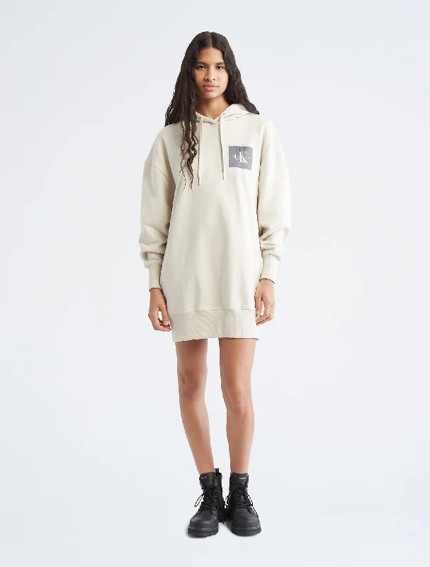 Calvin Klein Polaroid Logo Sweatshirt Dress - Women Hoodie with Exposed Zipper Edgy Industrial
