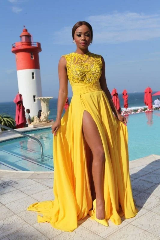 Bridelily Yellow Chiffon Side-Slit High-Neck Sleeveless Sexy Long Evening Dresses Tunics Practical easy-care